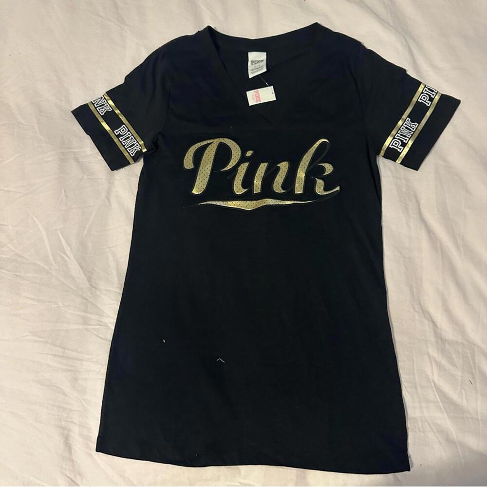 Victoria's Secret Pink Short Sleeve Tee Shirt